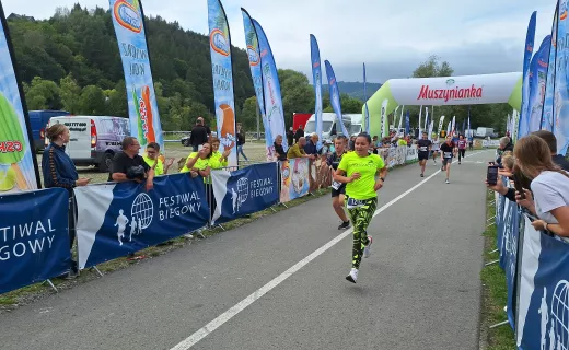 Bieg na 1 km cieszył się wielkim zainteresowaniem na Festiwalu Biegowym w Piwnicznej - 62
